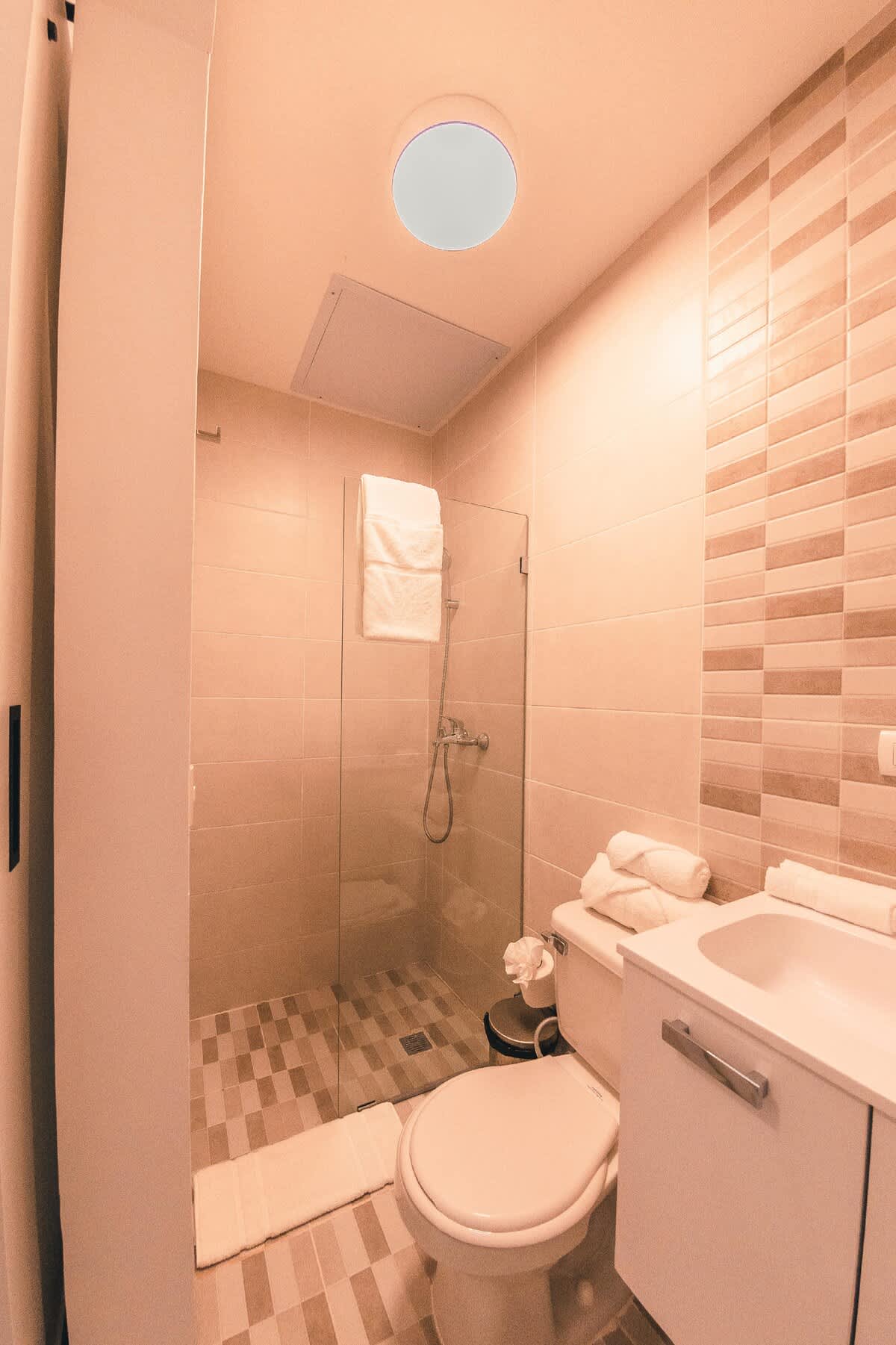 694aff3098ade2a2e859fb22