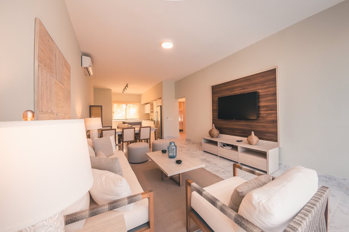 694aff3298ade2a2e859fb37