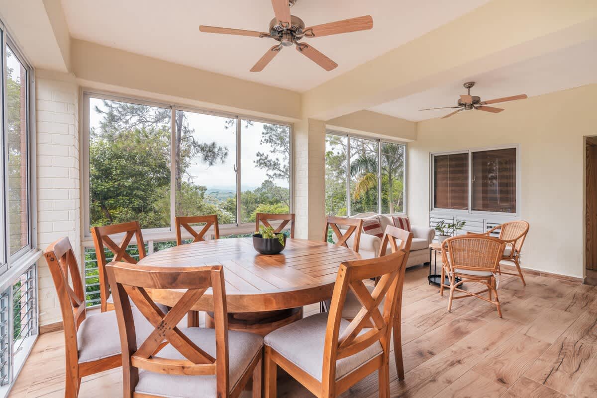 6944443ffcb6fe3e7c3fbdd4