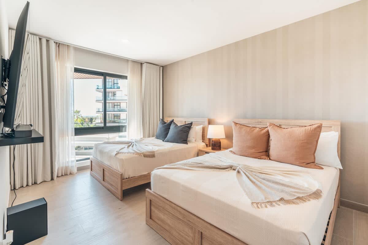 6944448c914dba2e072f80cf