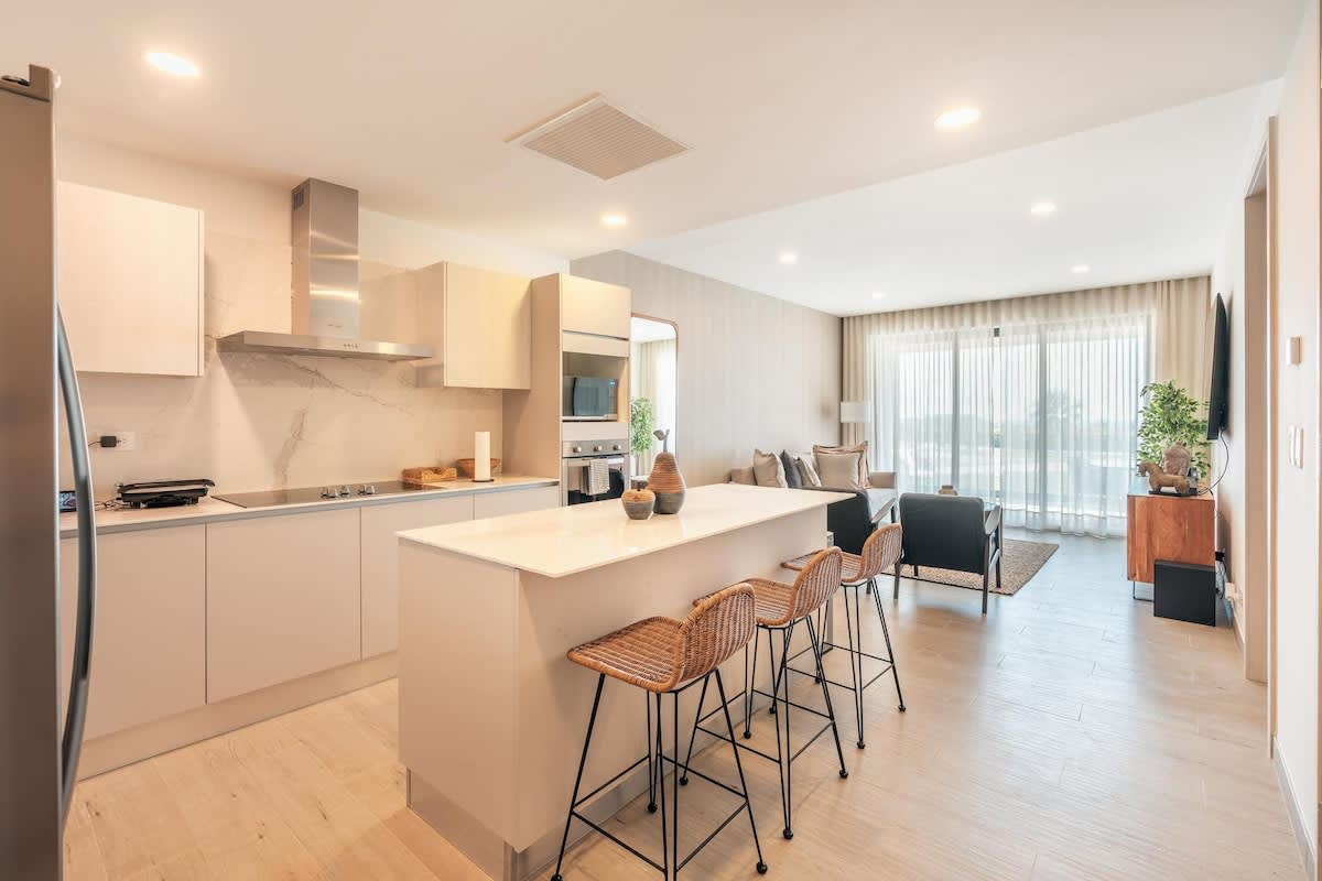 6944448b914dba2e072f8088