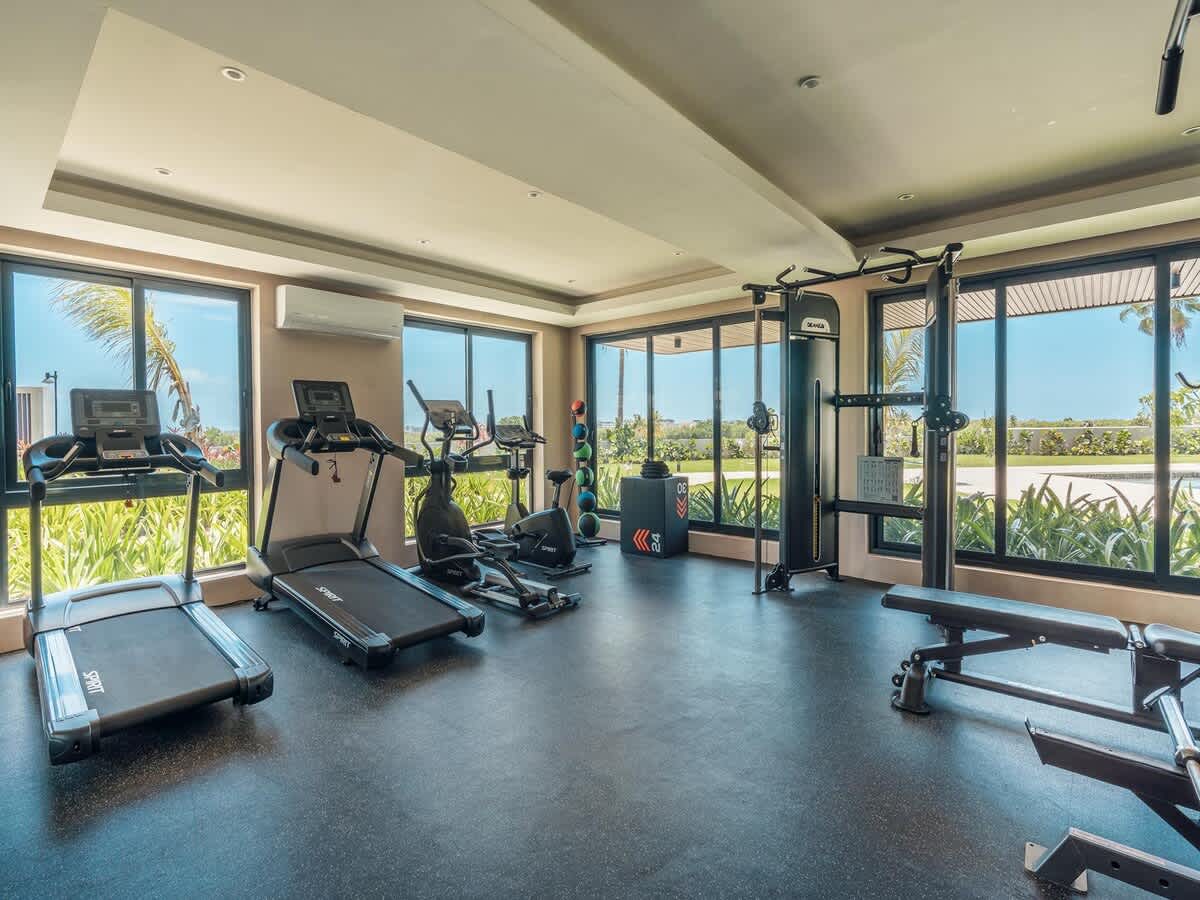 6944448c914dba2e072f8098