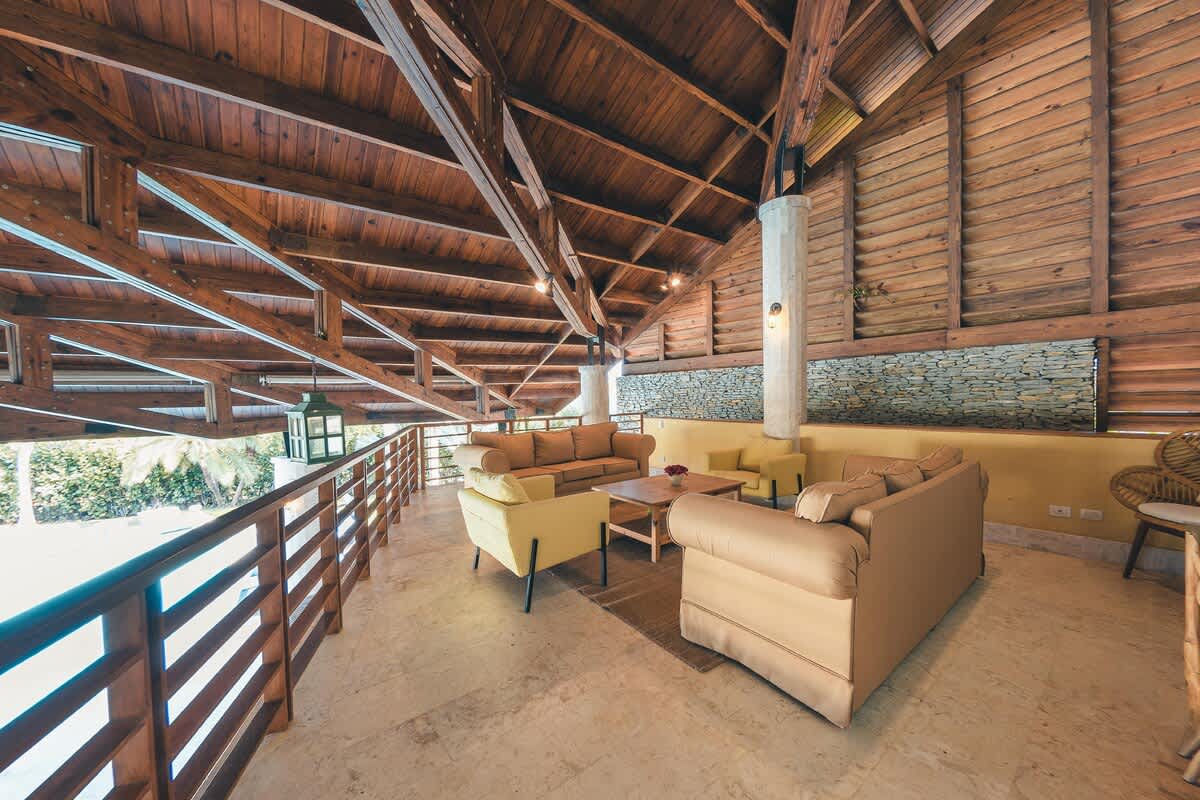 6944431a914dba2e072f7220