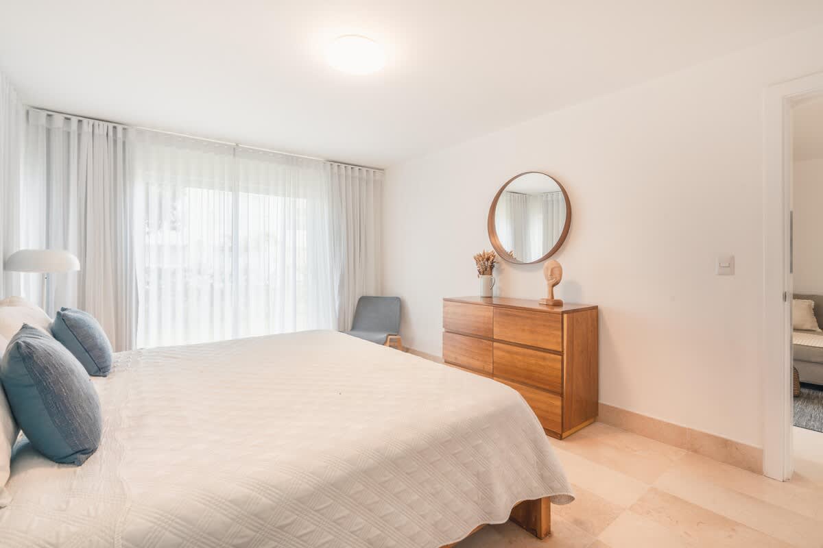 694aff9298ade2a2e85a005f