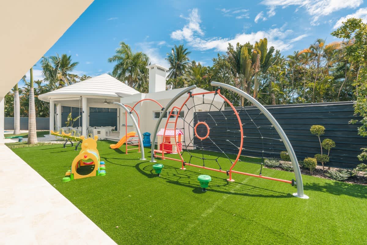 694aff9598ade2a2e85a00bd