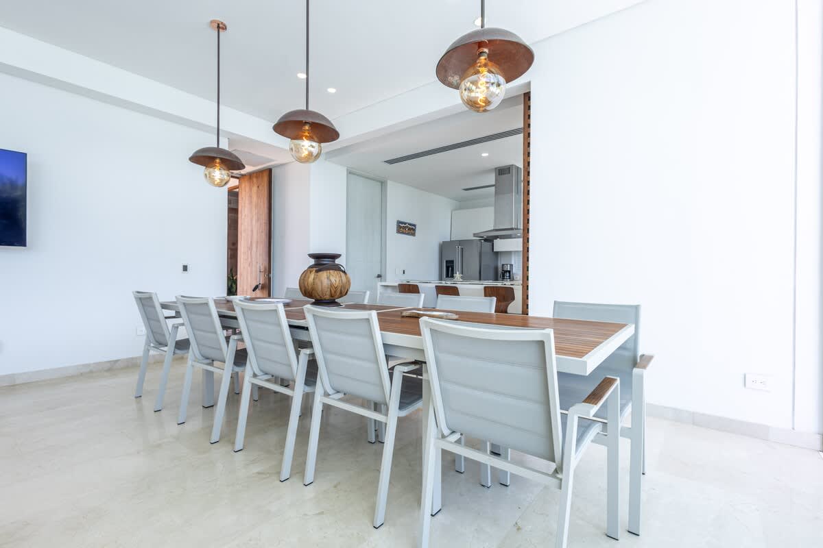 694aff139ffb66b812e20bbe