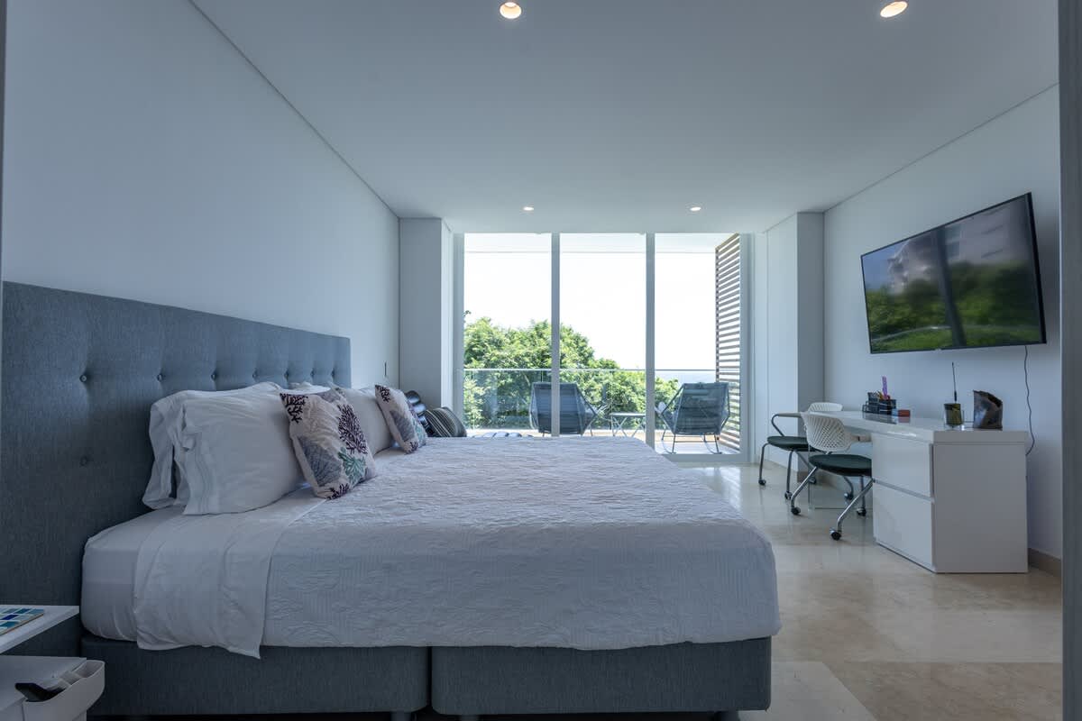 694aff179ffb66b812e20c32