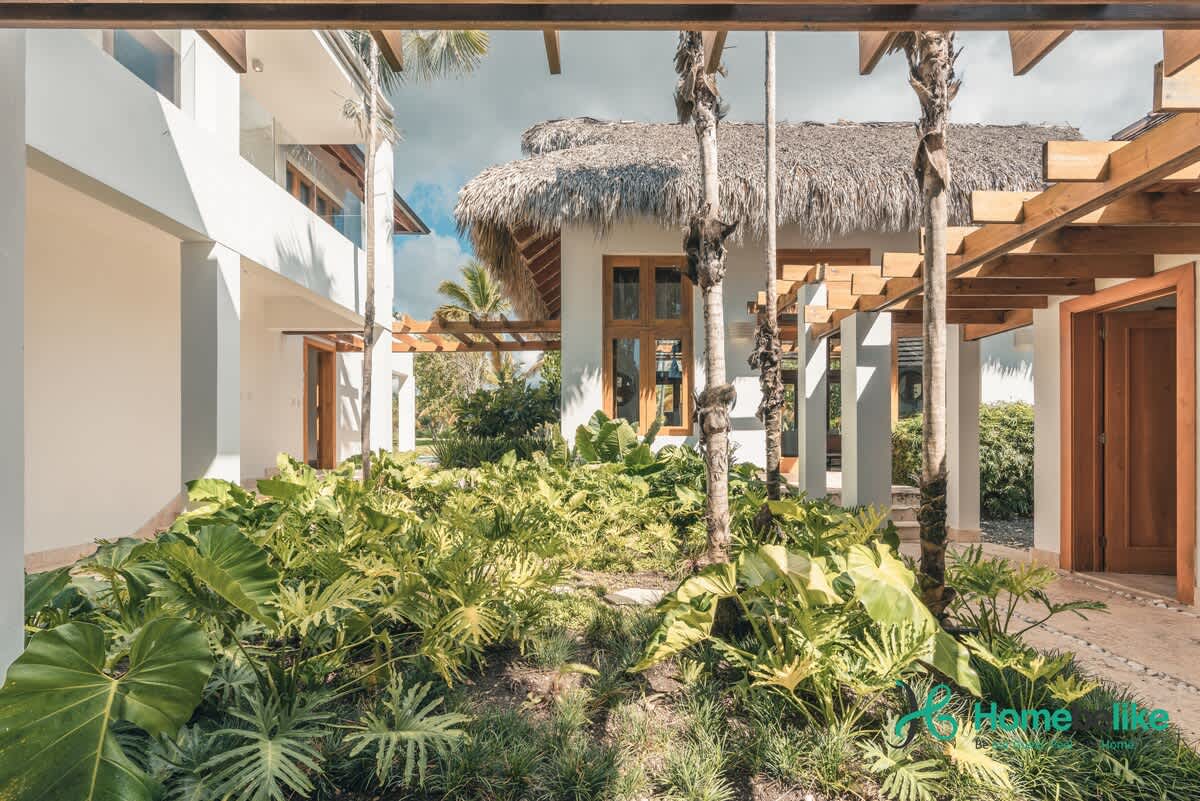 6944439a914dba2e072f784e