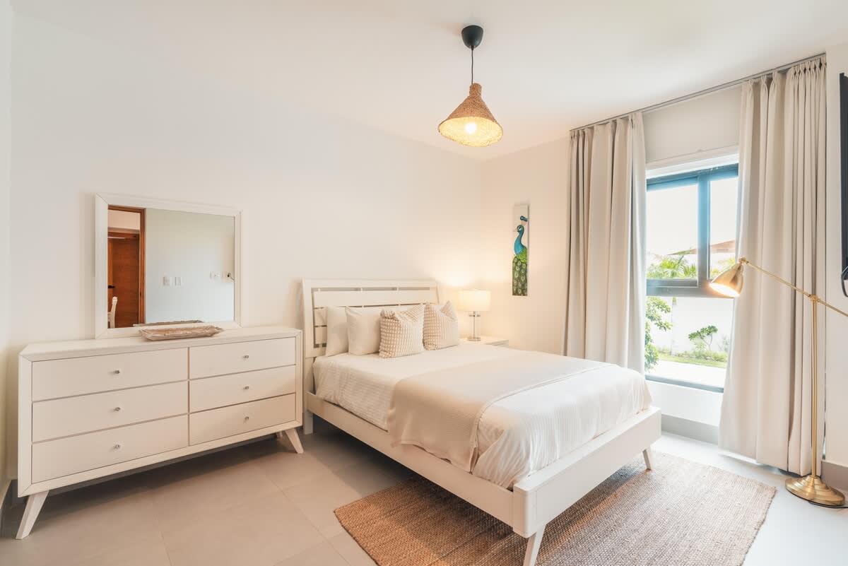 6944443b914dba2e072f7d01