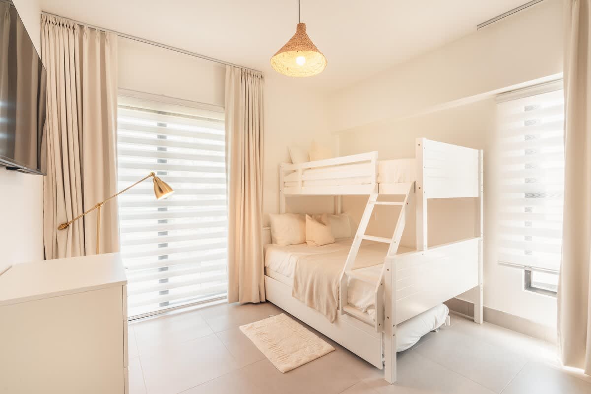 6944443b914dba2e072f7d14