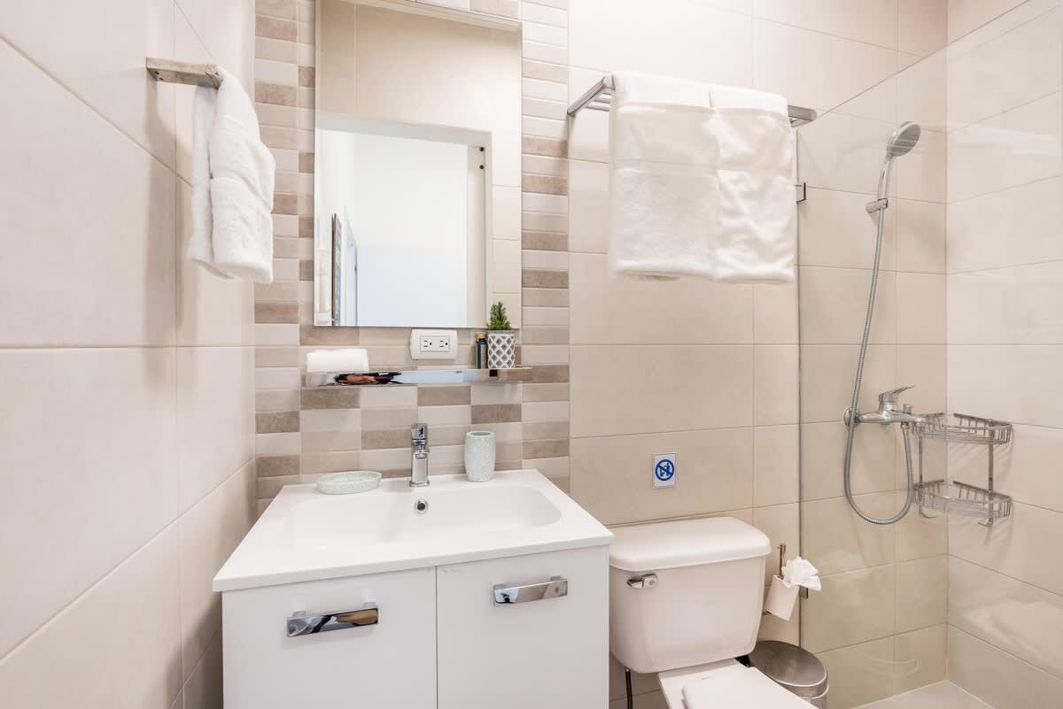 694aff3c98ade2a2e859fbb6