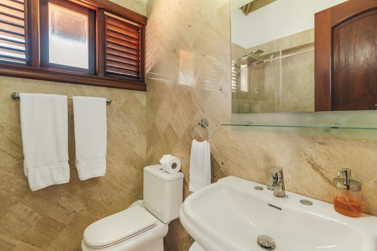 69444451fcb6fe3e7c3fbf53