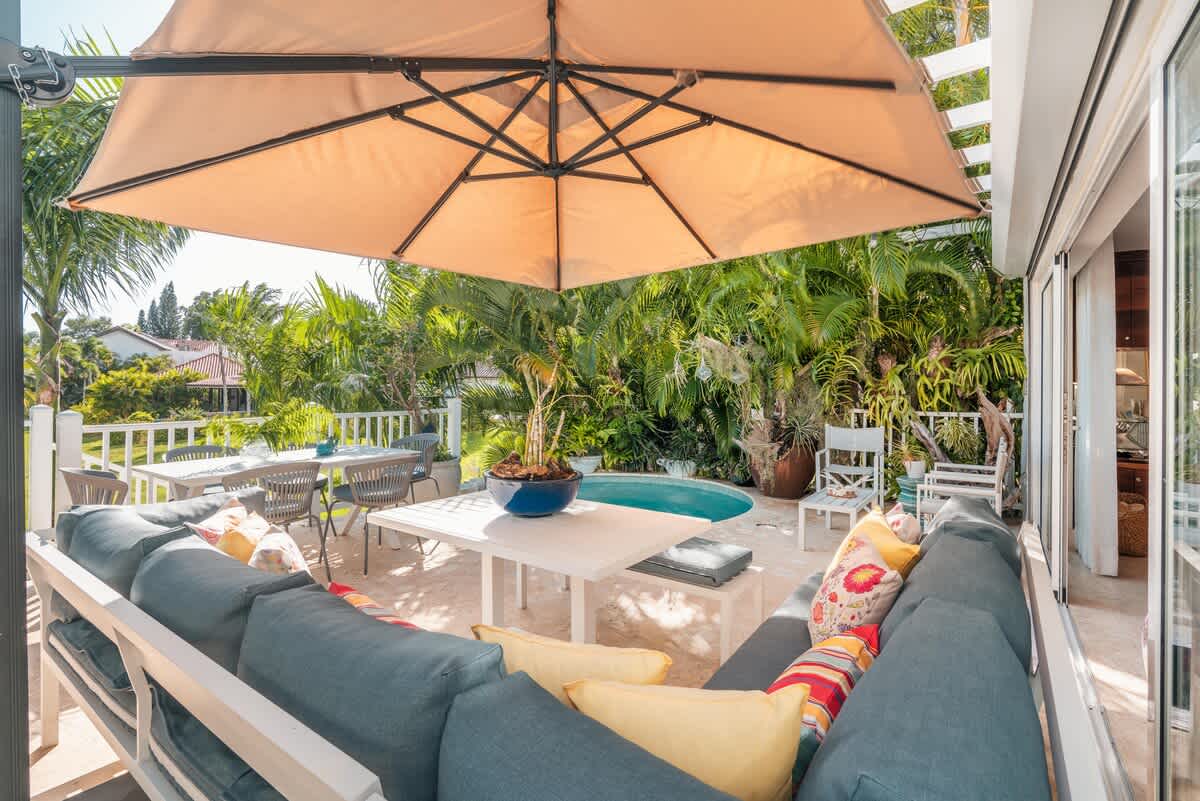 6944441afcb6fe3e7c3fbb35