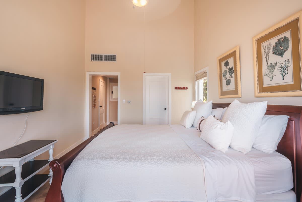 6945c06dfcb6fe3e7c44337d