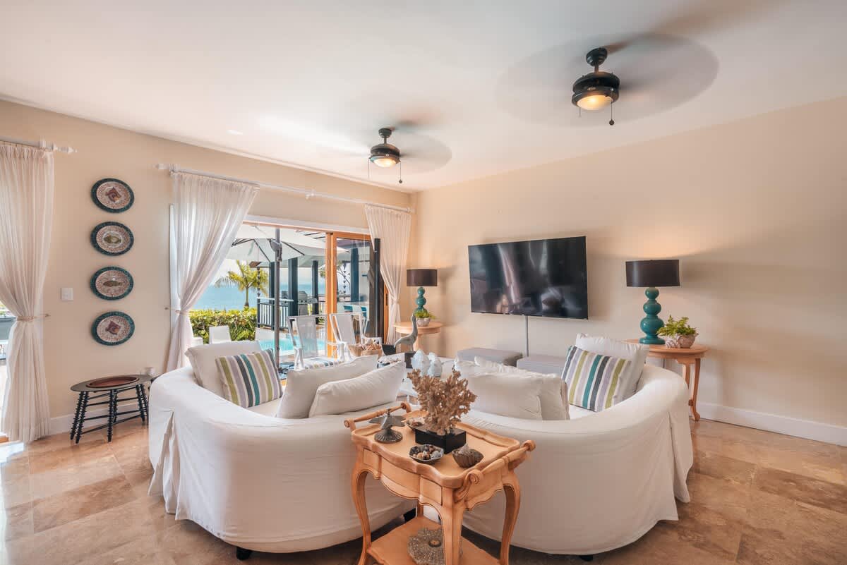 6945c06dfcb6fe3e7c443379